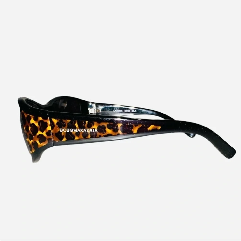 BCBGMAXAZRIA Minx Sunglasses Black w/ Leopard Print Grey UV400 Blocking Lenses